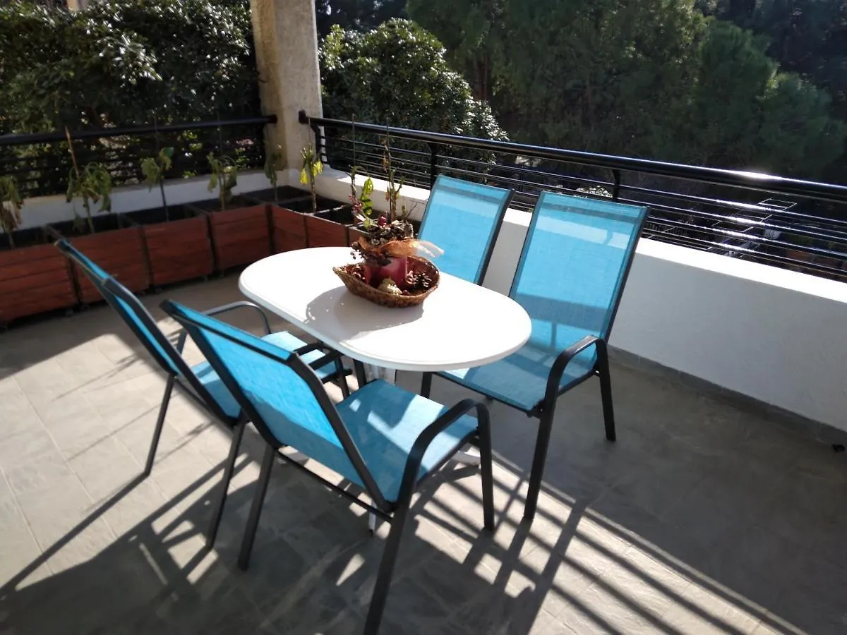 Villa In Panorama, Thessaloniki, With A Swimming Pool. Host: Mr. George Thessaloniki
